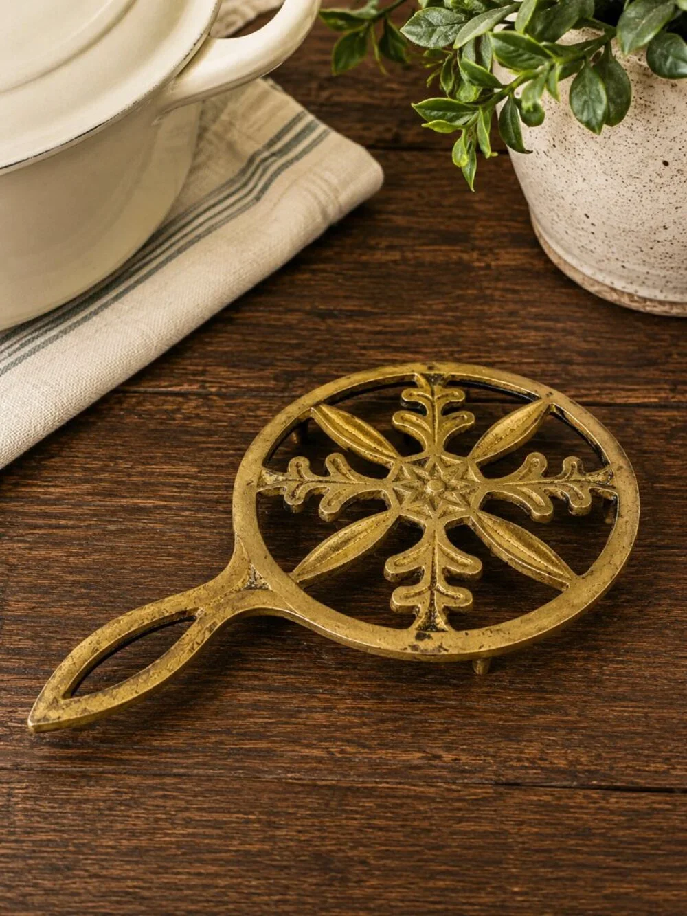VTG Japan Cast Iron Brass Trivet Snowflake Scandinavian Mid Century Hot Plate